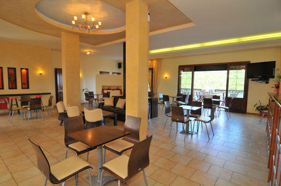 Komninos Rooms Panagia  Ngoại thất bức ảnh