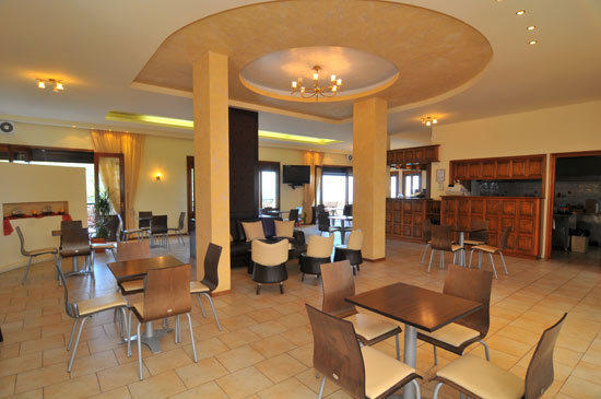 Komninos Rooms Panagia  Ngoại thất bức ảnh