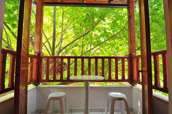 Komninos Rooms Panagia  Ngoại thất bức ảnh